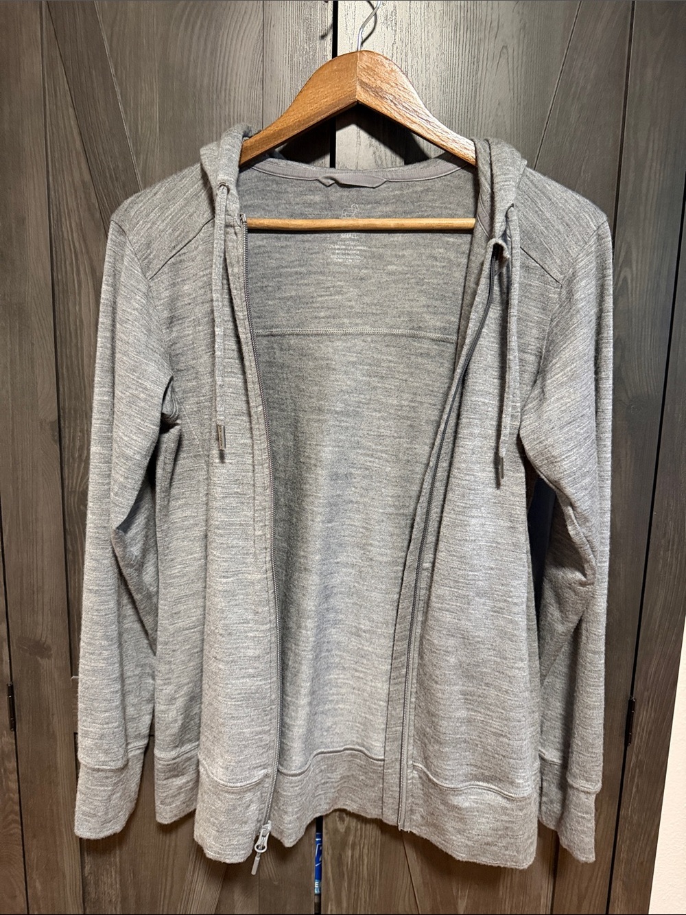 Woolx Ryann all season hoodie - Picture 6 of 7